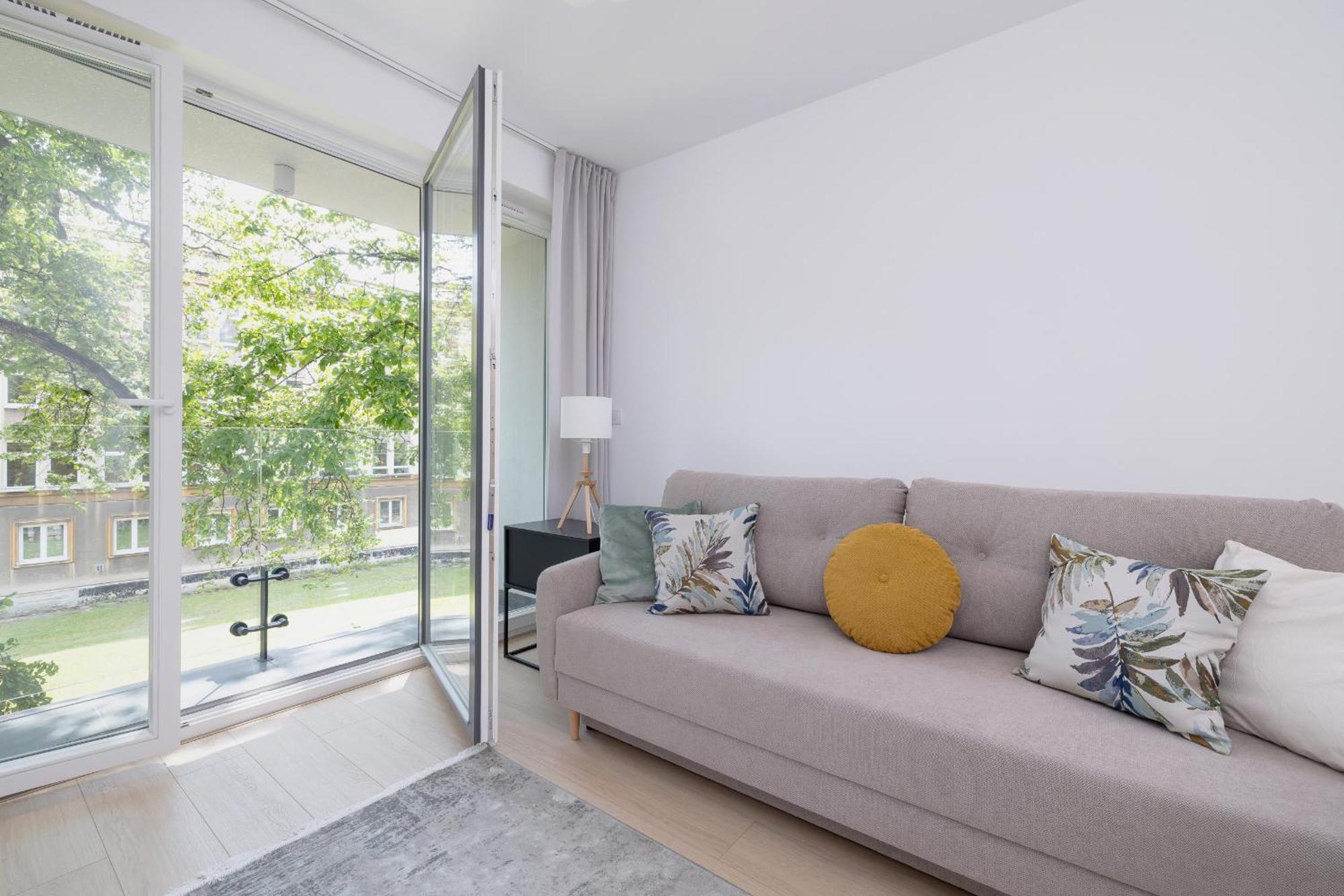 Krowoderska Apartment With Balcony Near City Center By Rent Like Home Krakow Ngoại thất bức ảnh